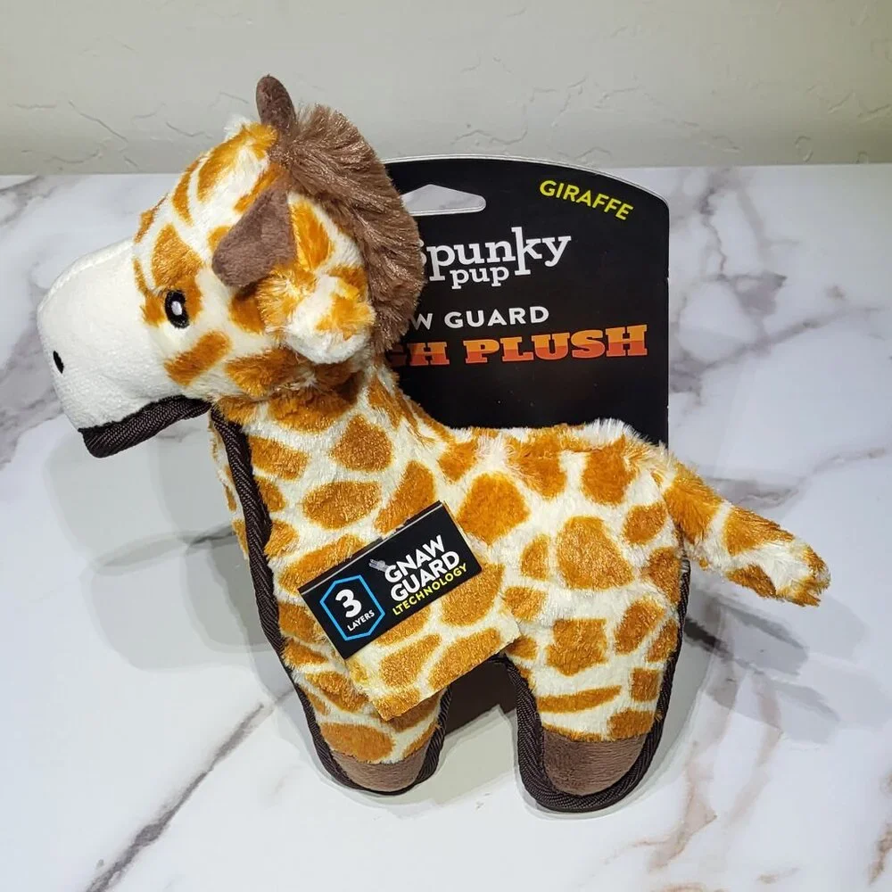Spunky Pup NWT Gnaw Guard Triple Stitch Tough Giraffe Squeaky Plush Dog Toy